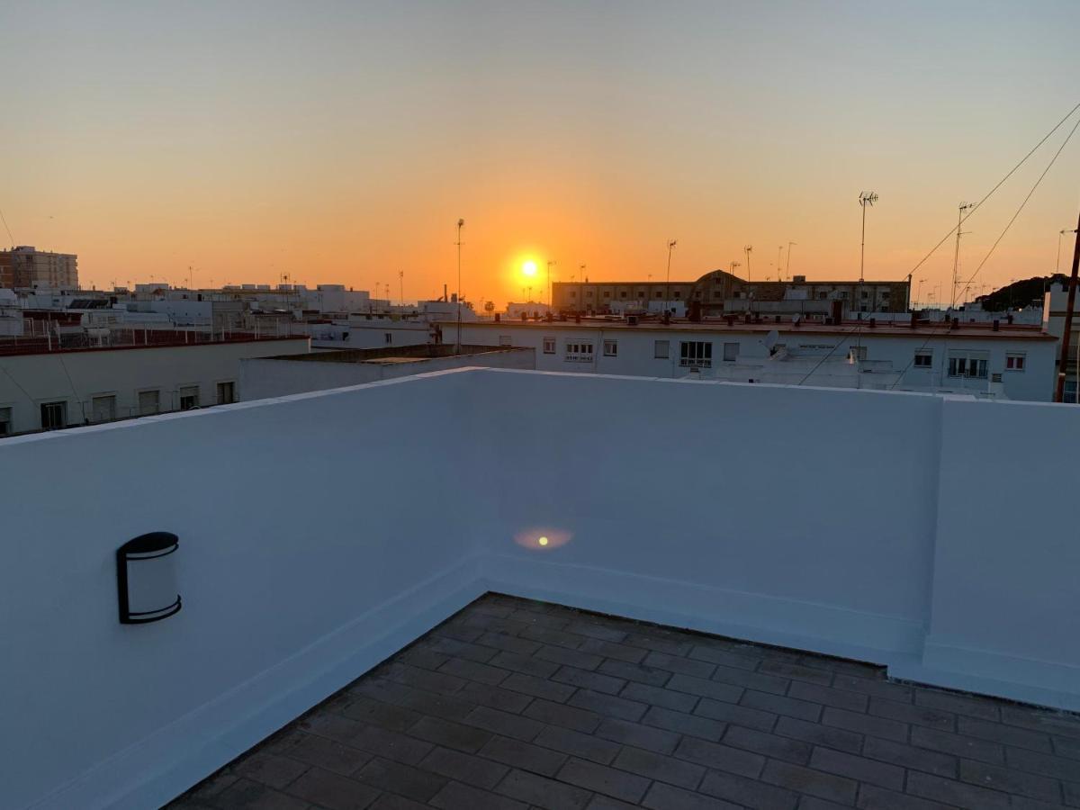 Atico Terraza Cadiz Centro Ascensor Playa De La Caletaアパートメント エクステリア 写真